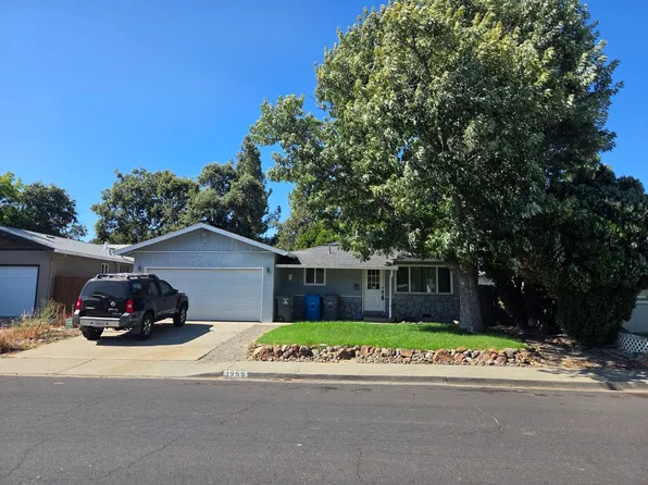 1955 Southwood Dr, Vacaville, CA 95687