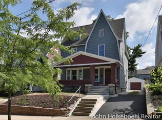 620 Paris Ave SE, Grand Rapids, MI 49503