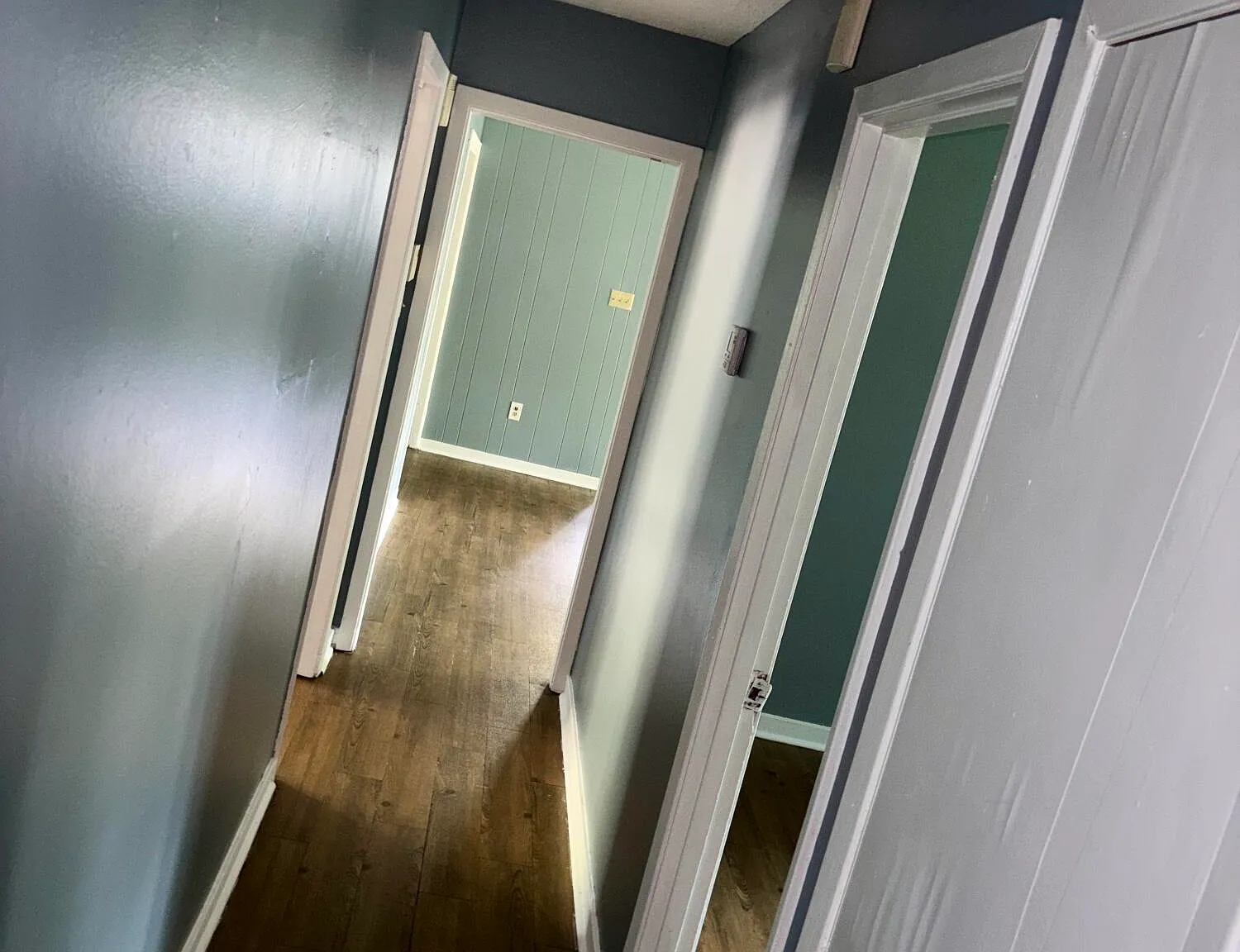 3 bed, 2.0 bath, 1420 sqft, $1,200 — Photo 4