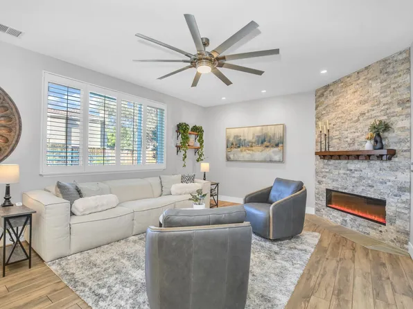 2037 Newton Dr, Brentwood, CA 94513