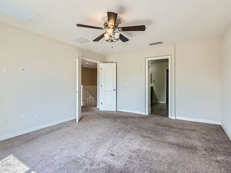1153 Bear Head St — Photo 16