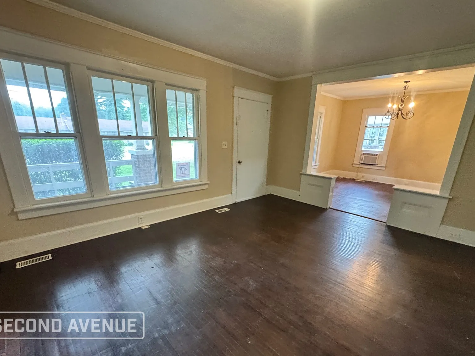 3 bed, 1.0 bath, 1700 sqft, $1,550 — Photo 3