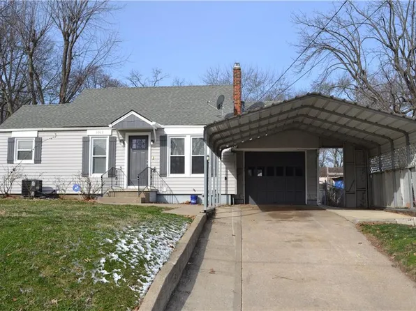 1312 S Pearl St, Independence, MO 64055