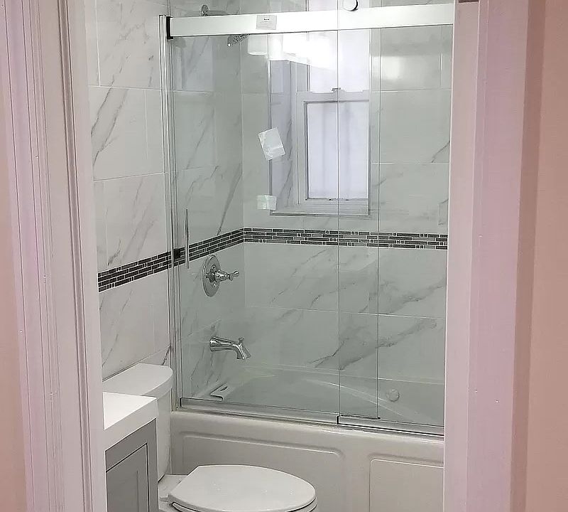 2nd image of 590 E 54th St Floor 1