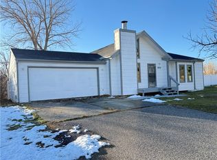 2904 Bunker Hill Dr, Billings, MT 59105