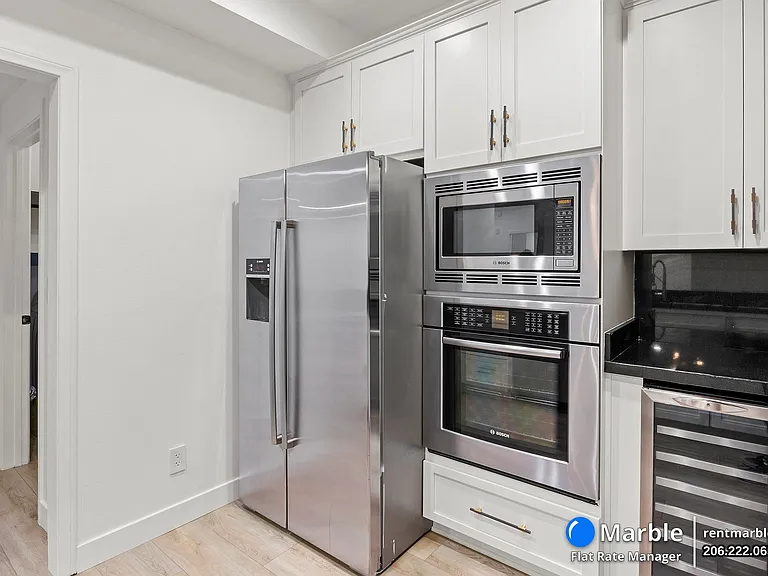 11667 Gorham Ave #104 — Photo 33