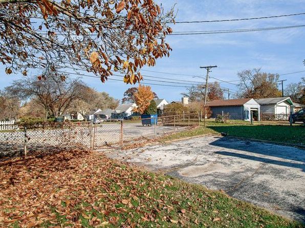 2460 Indiana Ave, Lansing, IL 60438