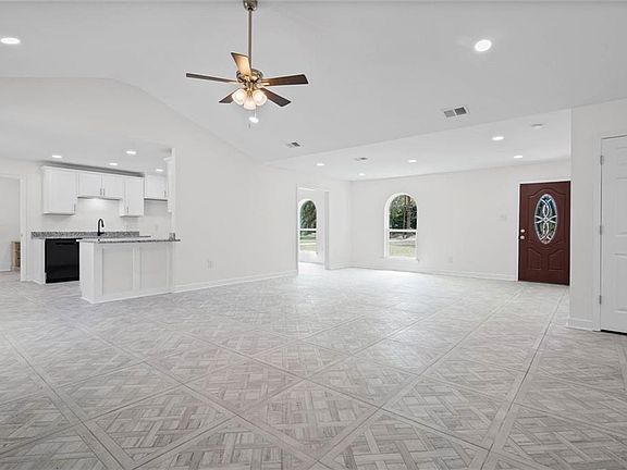 4th image of 7121 Old Military Rd