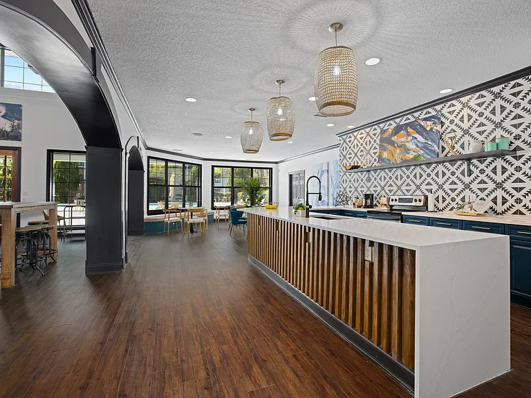 The Landon Apartments — Photo 22