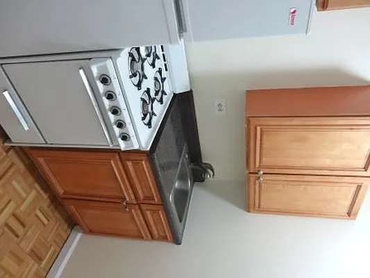 Rented by City & Suburban | media 23