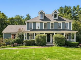 25 Runaway Rd, Newfields, NH 03856