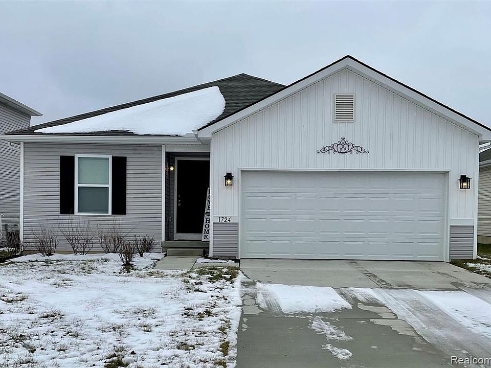 1724 Woodbridge Park Ave, Lapeer, MI 48446 Zillow