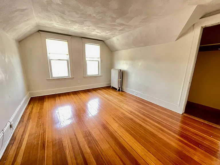 14 Allen St #2 — Photo 7