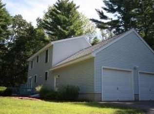 68 Speare Rd, Hudson, NH 03051