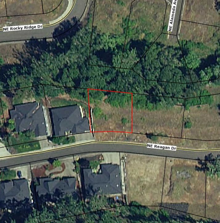 1st image of 1758 NE Reagan Dr #50