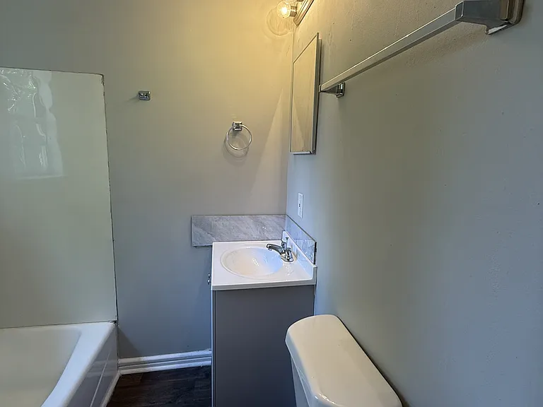 3729 Maple Ave SW — Photo 7