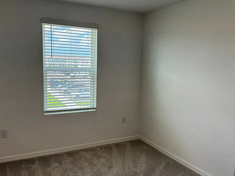9024 Driven Snow St — Photo 23