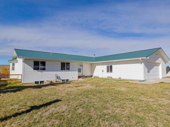 1315 Dutch Dr, Meeteetse, WY 82433