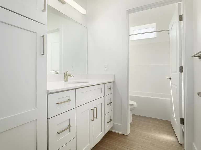 Artisan - Bathroom