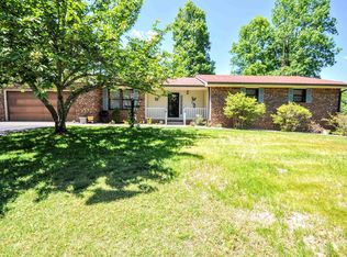 686 Jonathan Shores Rd, Benton, KY 42025