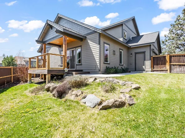 2788 NE Great Horned Pl, Bend, OR 97701
