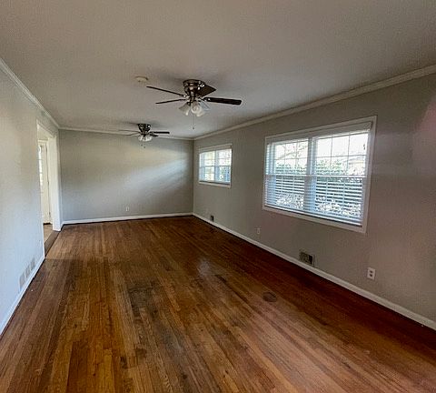 4th image of 629 Forest Ridge Dr SE
