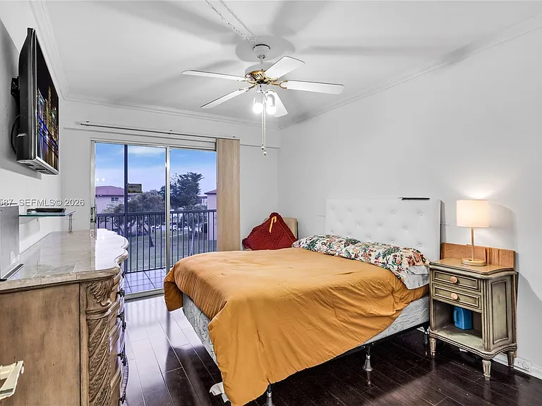 801 SW 133rd Ter #406K — Photo 12