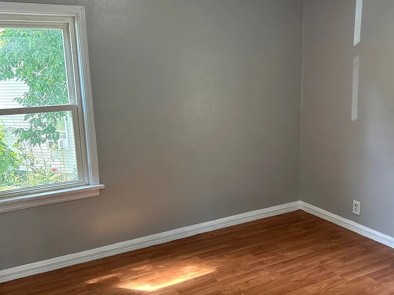 9749 Lilly Jean Dr — Photo 10