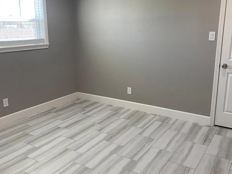 9507 Puritan Way — Photo 10
