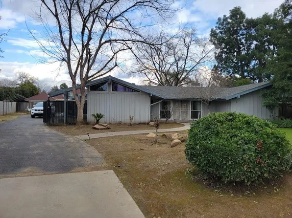 1575 S Helm Ave, Fresno, CA 93727