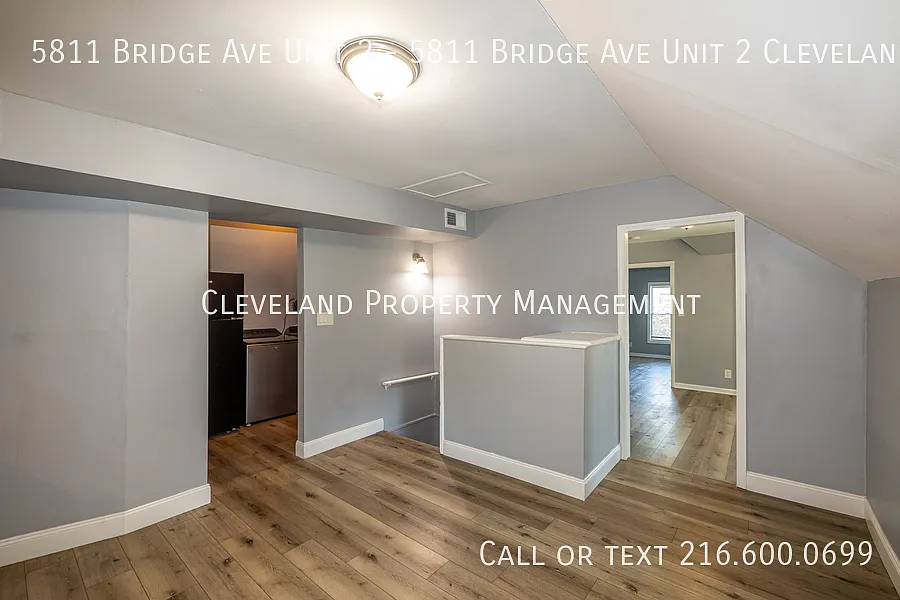 Charming 2 Bedroom units in Detroit-Shoreway — Photo 3