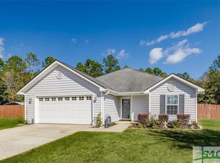 717 Parish Loop NE, Hinesville, GA 31313