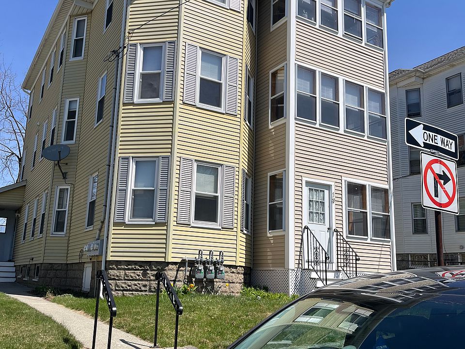 1st image of 19 King Philip Rd #2