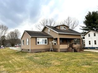 316 East Ave, Gnadenhutten, OH 44629