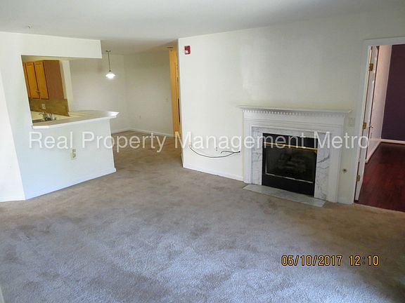 3rd image of 9111 Gracious End Ct Unit 101