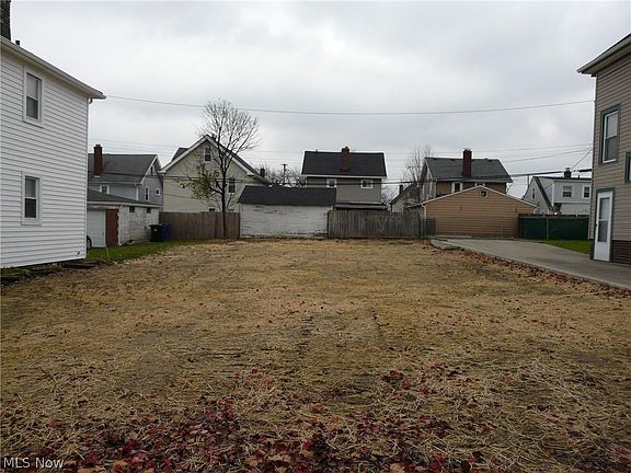 4th image of 4373 W 49th St