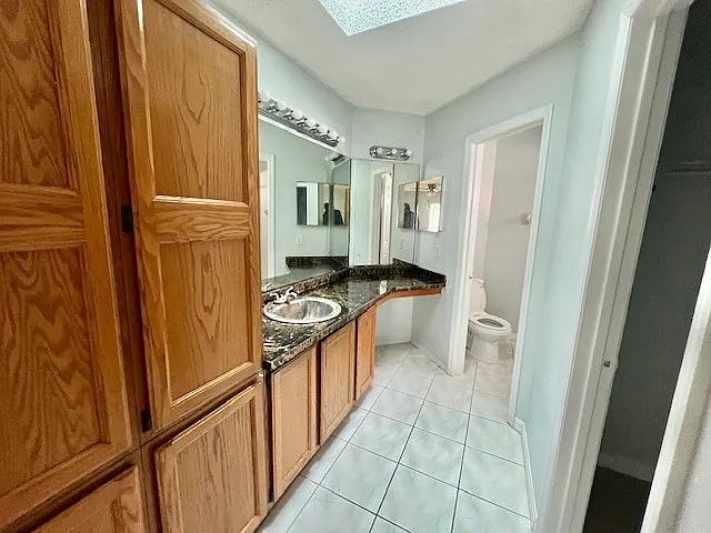 208 Coral Reef Cir — Photo 14
