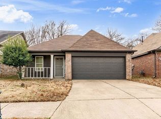 5616 Falling Bark Dr, Memphis, TN 38134