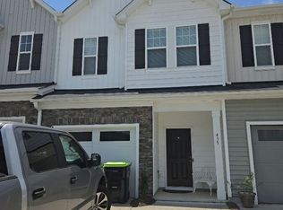 435 Leighann Ridge Ln, Rolesville, NC 27571