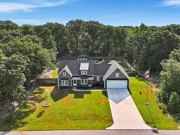 3rd image of 221 Private Road 6235 #2320