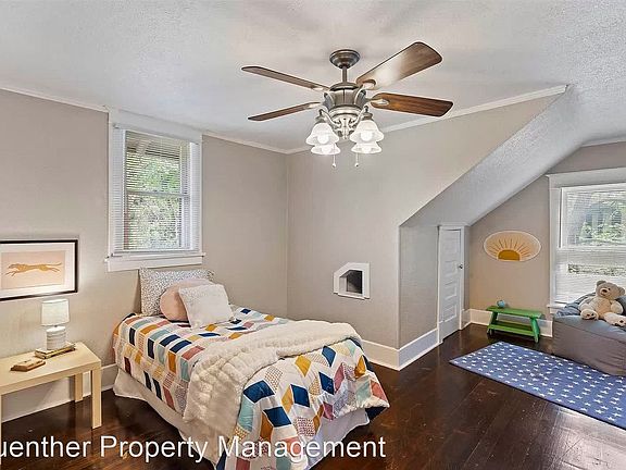 4th image of 1618 S Grand Blvd