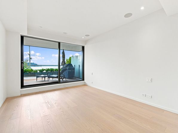 2 bedroom rental in West Vancouver — photo 15