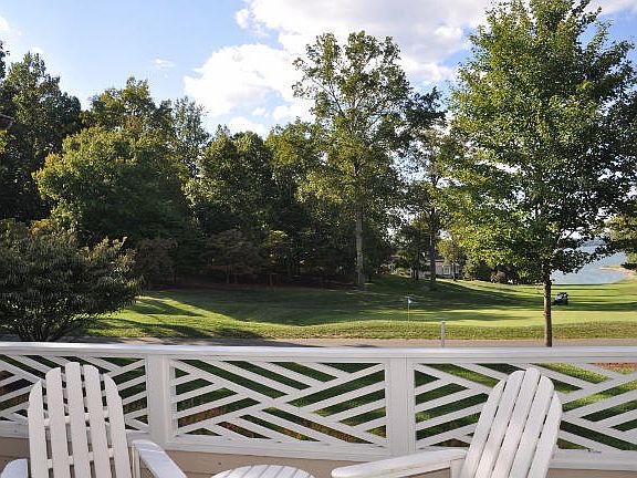 2nd image of 30 Island Green Dr