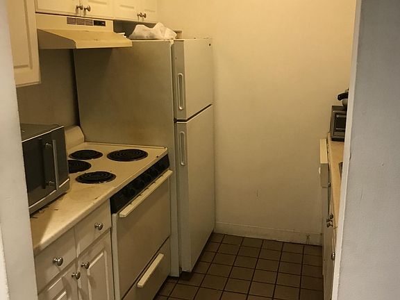 5th image of 790-1B Columbus Ave #1
