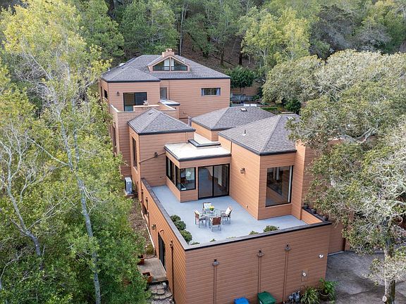 2nd image of 33 Pacheco Creek Drive