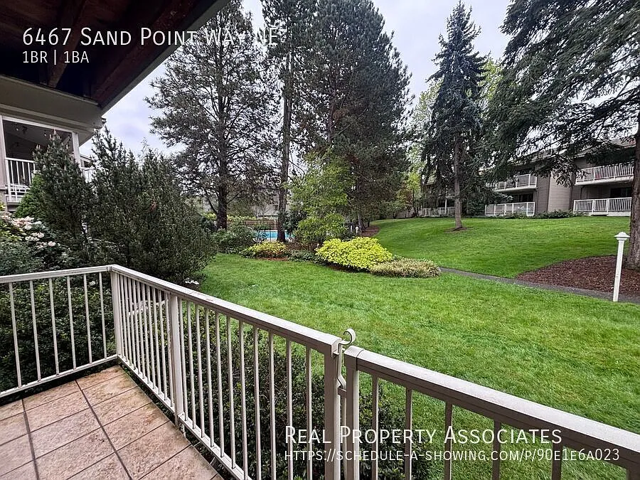 Building Photo - 6467 Sand Point Way NE