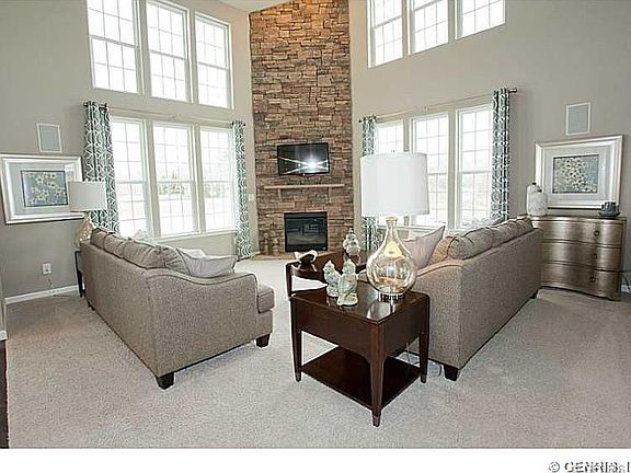 3rd image of 6055 Amber Dr