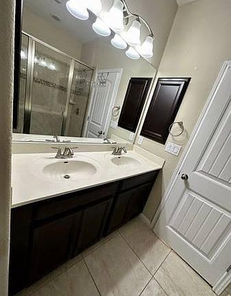 4th image of 13400 Briarwick Dr Building 5