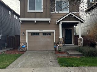 2967 SE Columbus Ave, Hillsboro, OR 97123