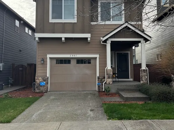 2967 SE Columbus Ave, Hillsboro, OR 97123